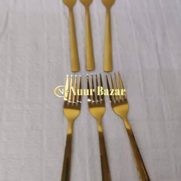 6 forks set without pattern gold