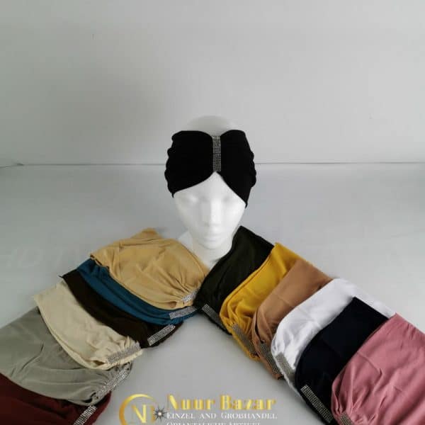Gestricktes Damenstirnband mit Knoten und Perlen