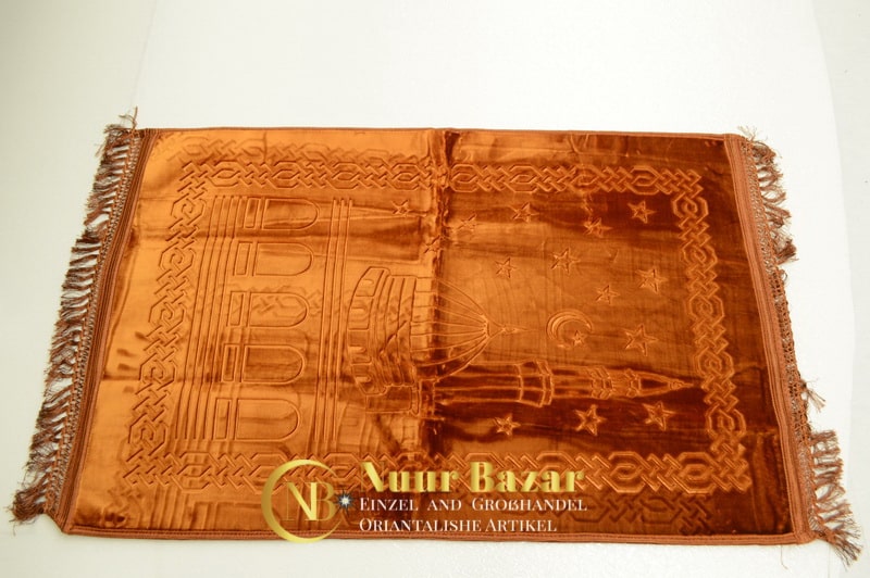 Luxurioeser-Gebet-Teppich-sajjada-janamaz-SAJEED-10.jpg