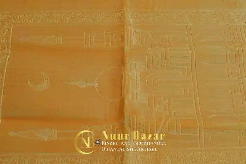 Luxurioeser-Gebet-Teppich-sajjada-janamaz-SAJEED-5.jpg